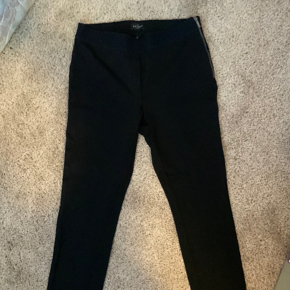 White House Black Market skinny ankle pants